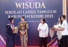 Dinas P2KBP3A Kabupaten Kediri Gelar Wisuda Sekolah Lansia Tangguh Kabupaten Kediri Tahun 2025